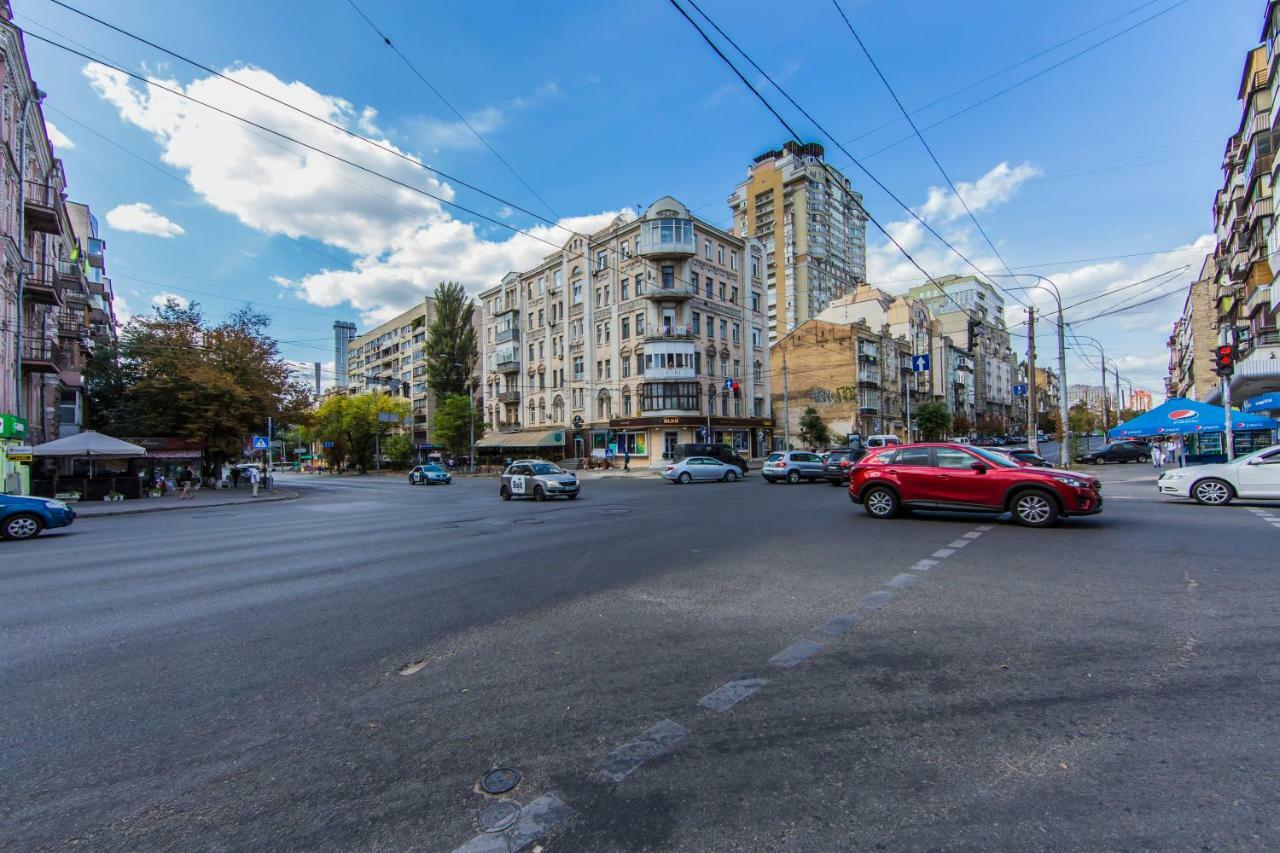 Kyiv City Loft Apart Hotel Exterior photo